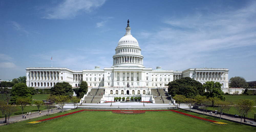 Конгресс выдвигает законопроект о надзоре, который включал защиту от несанкционированного поиска в браузере