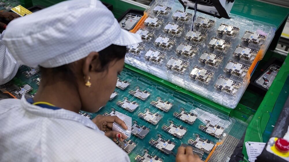 Производство iPhone в Индии может вырасти после изменений в правилах стимулирования