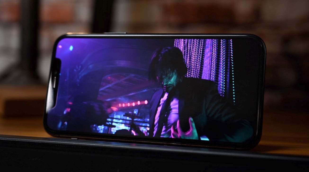 Samsung собирается поставлять большинство OLED-панелей для iPhone 12