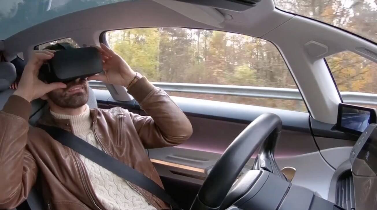 Apple Car может контролировать движение дверей и предлагать виртуальную реальность без укачивания