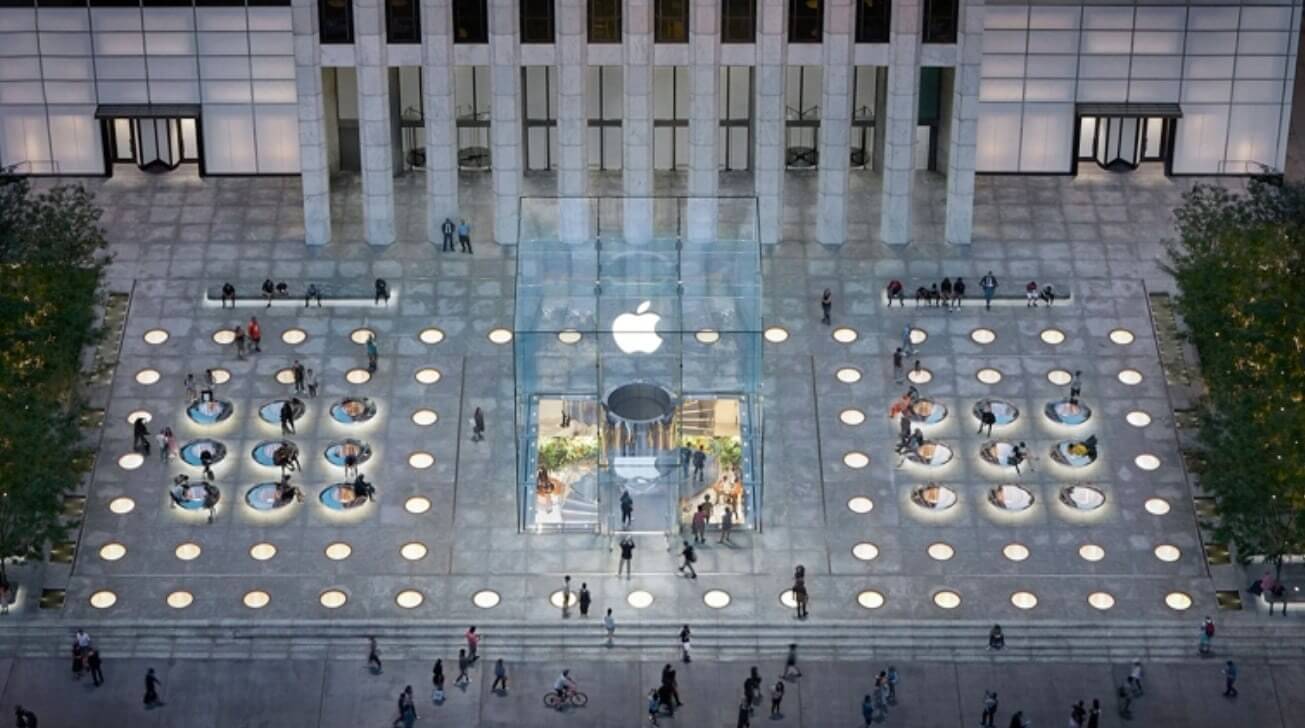 Покупатели Apple Store на Манхэттене стали жертвами группировки воров