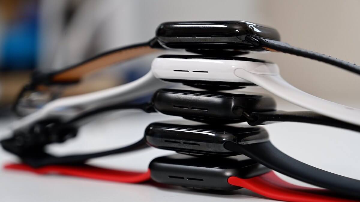 Apple Watch доминируют на мировом рынке умных часов в 2020 году