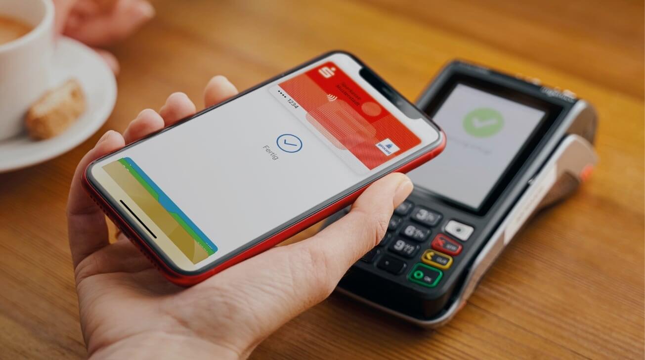 Немецкий банк Sparkasse добавляет поддержку Apple Pay для жиро-карты