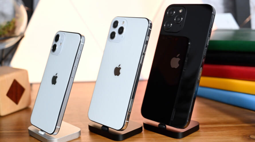 Ожидается, что первыми в продажу поступят средние 6,1-дюймовые модели iPhone 12 Max и iPhone 12 Pro