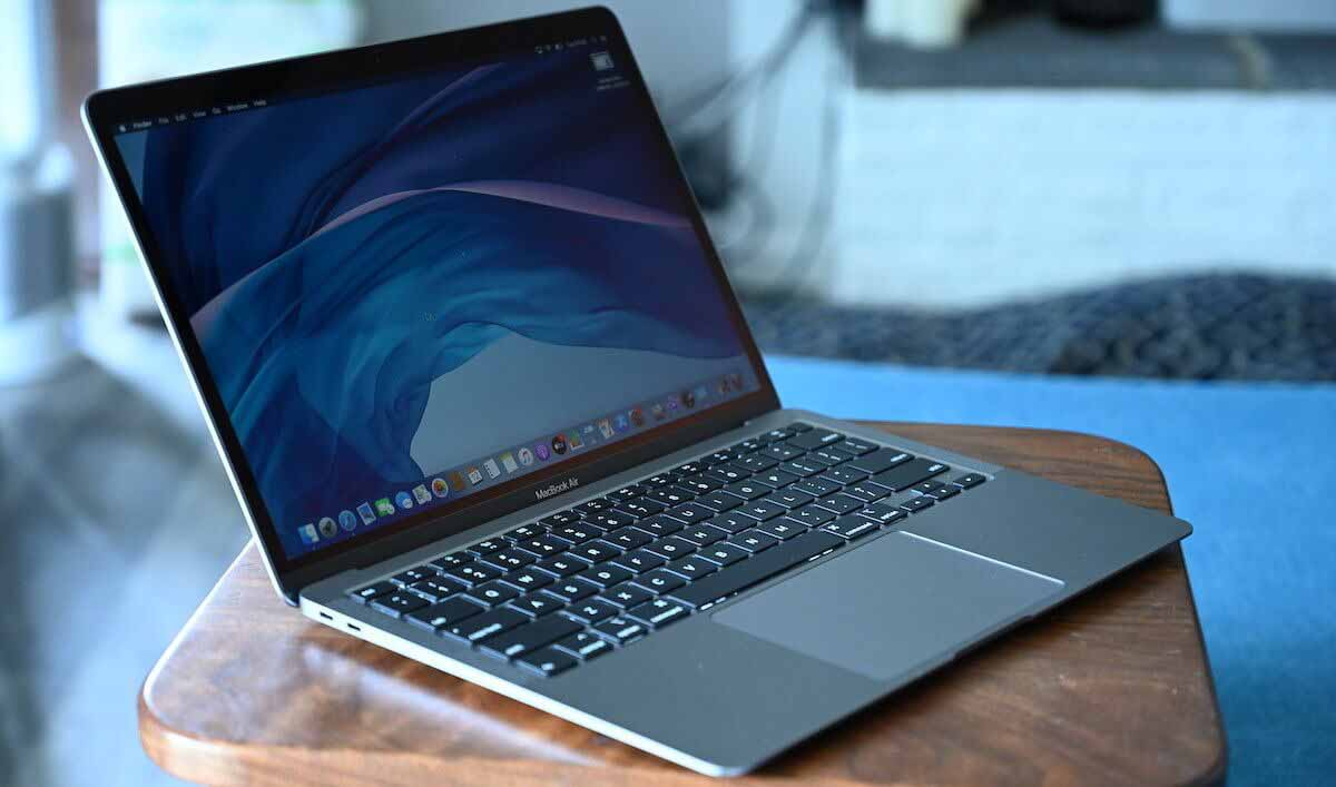 Бизнес Apple MacBook в сентябре вырос на 39%