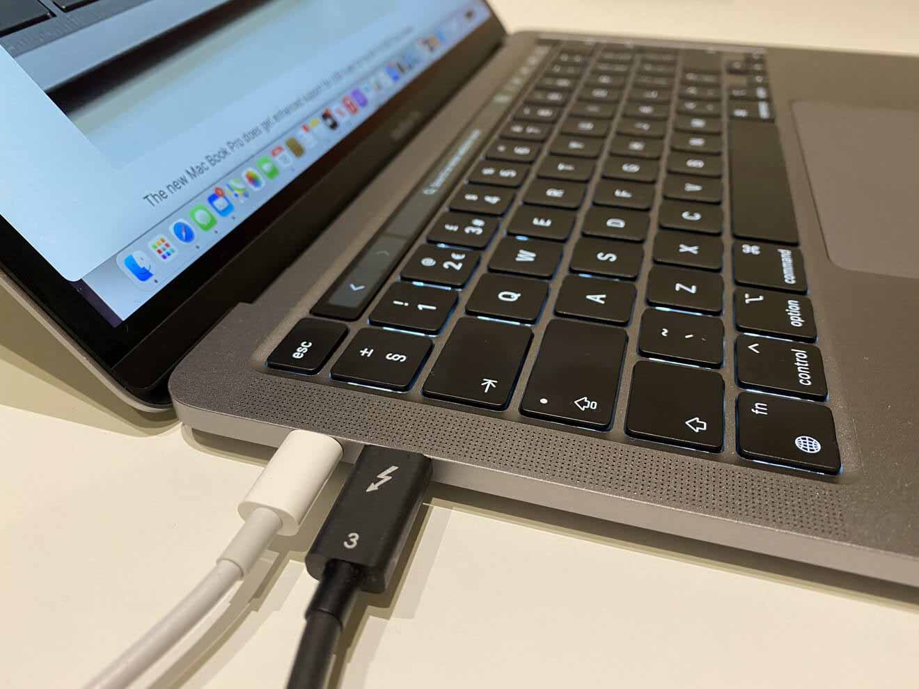 Mac от Apple M1 впервые в мире поддерживает USB4