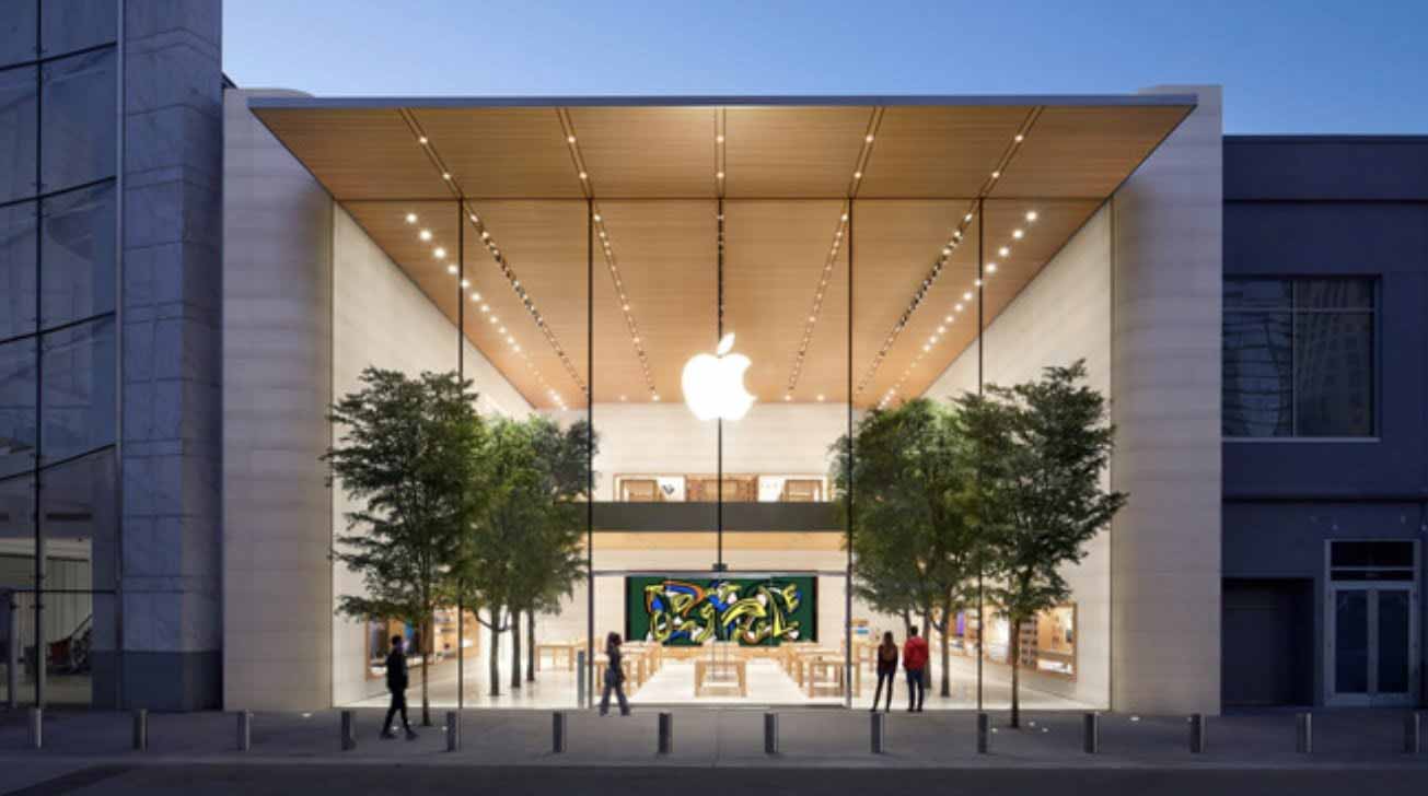 Арест за стрельбу в Apple Store в Атланте, кража средств COVID в Apple Crime Blotter