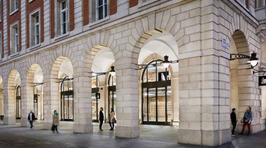 Магазины Apple снова открываются в Англии, что позволяет перезапустить программу обновления iPhone
