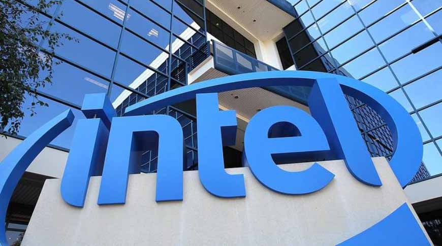 Новый генеральный директор Intel требует чипов получше, чем «лайфстайл-компания в Купертино»