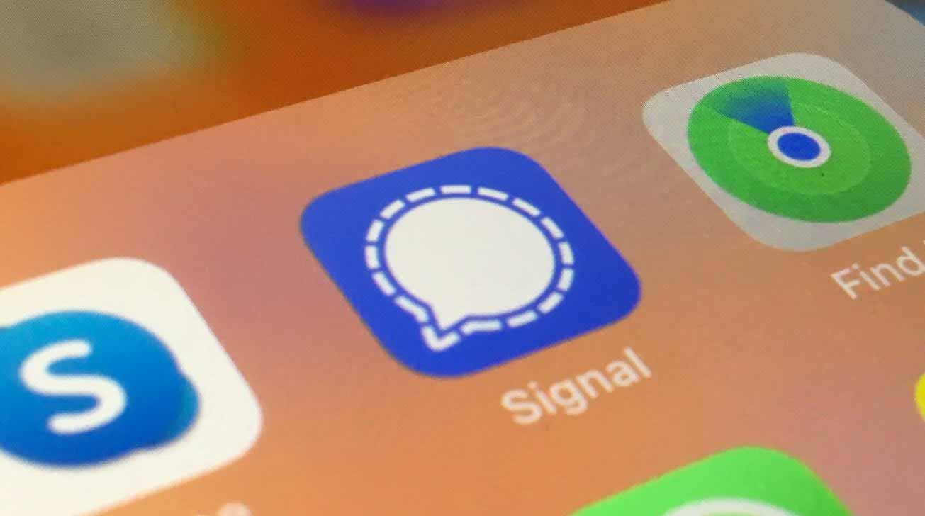 Приложение Signal восстанавливается после сбоя, вызванного потоком новых пользователей