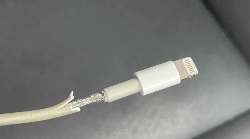 У Apple может быть решение для износа кабелей Lightning