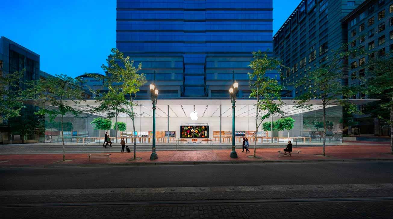Портлендский Apple Store откроется в понедельник после девяти месяцев закрытия