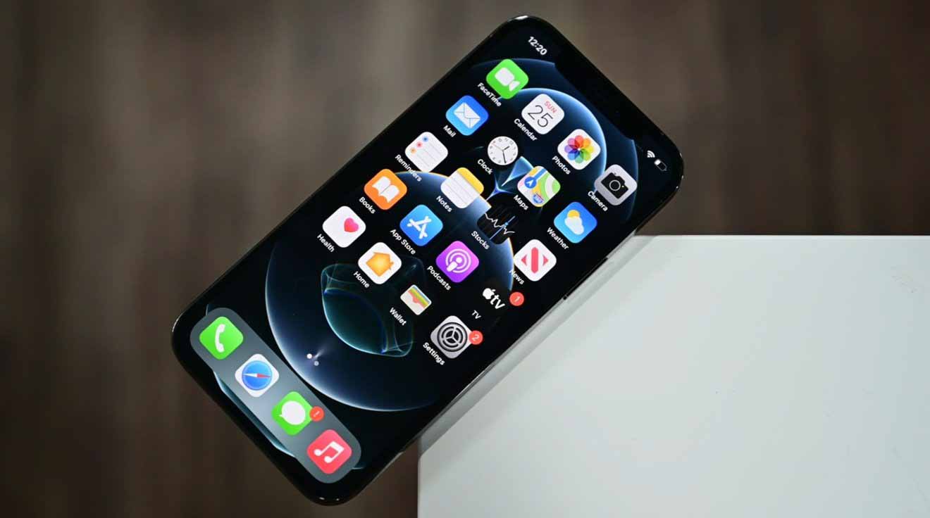 Apple может перенести 10% производства iPhone 12 из Китая в Индию