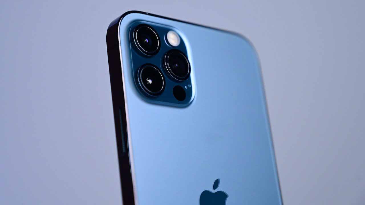Apple не ожидает сезонного снижения продаж iPhone в преддверии мероприятия iPhone 13