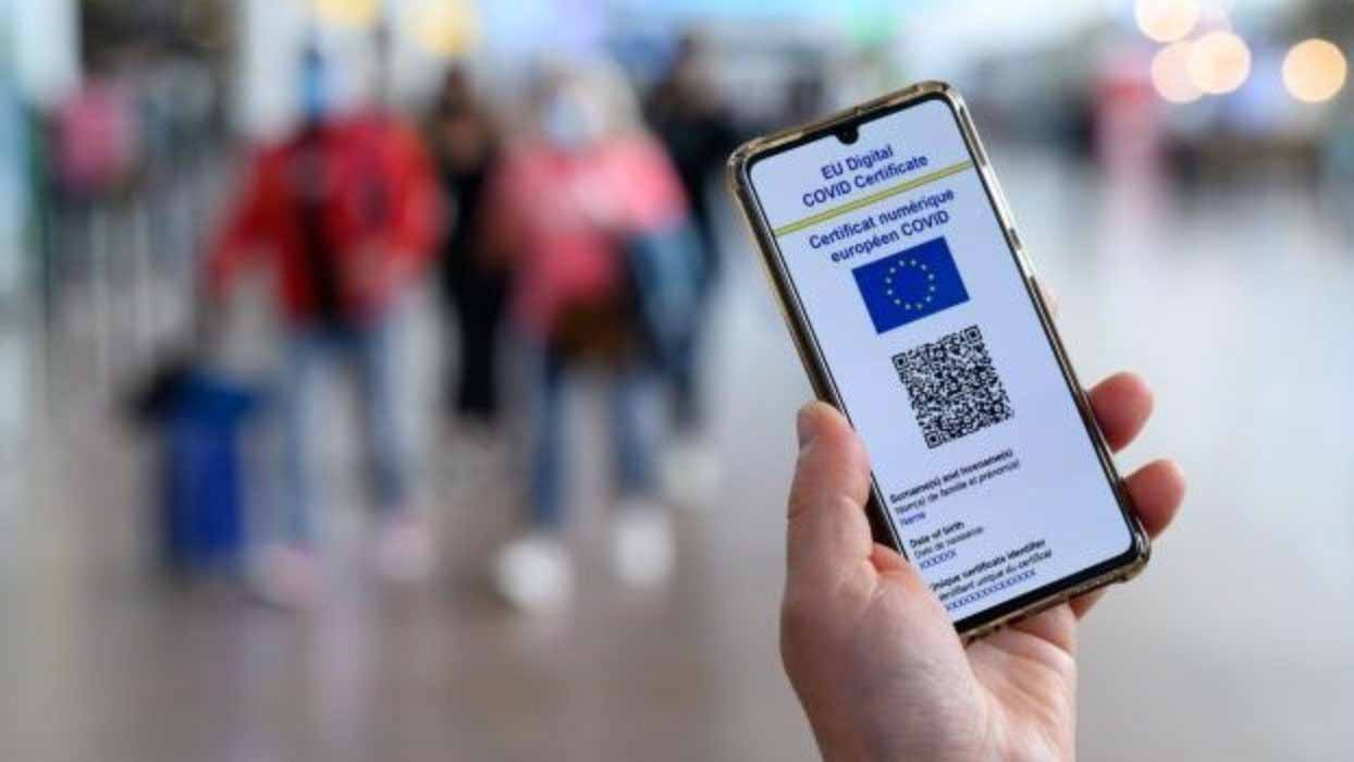 Испания интегрирует поддержку Apple Wallet для цифрового сертификата COVID ЕС