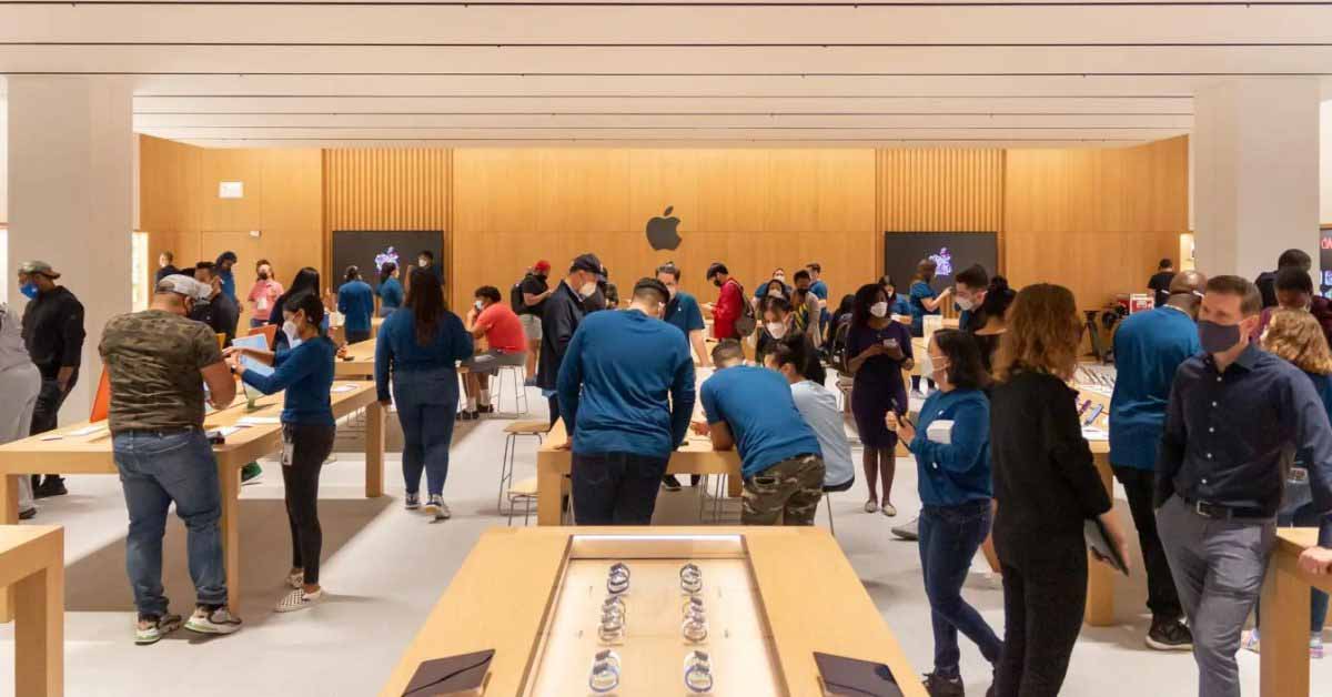 Первый магазин Apple в Бронксе открывается с обновленным дизайном, специальным разделом приема и новыми столами Today at Apple.