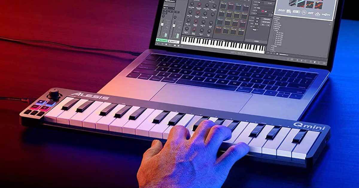 Лучшие MIDI-клавиатуры для вашей записывающей установки |  Выпуск 2021 года