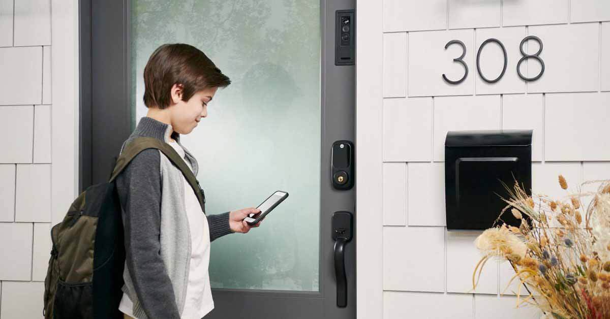 Masonite M-Pwer Smart Door объединяет умный замок, дверной звонок и многое другое