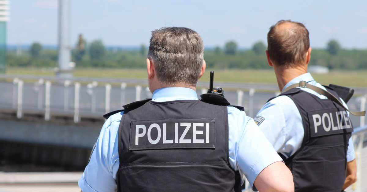Немецкая полиция злоупотребила данными приложения для отслеживания контактов после смерти