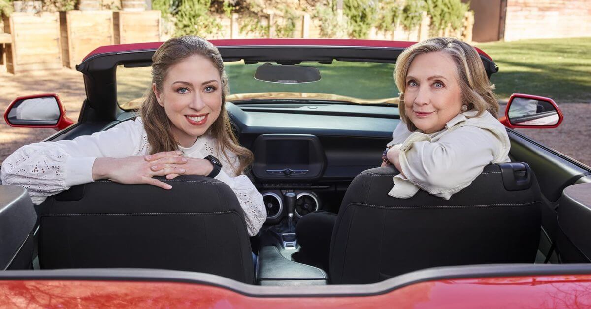 Клинтоны возьмут интервью у вдохновляющих женщин в шоу Apple TV+ «Gutsy»