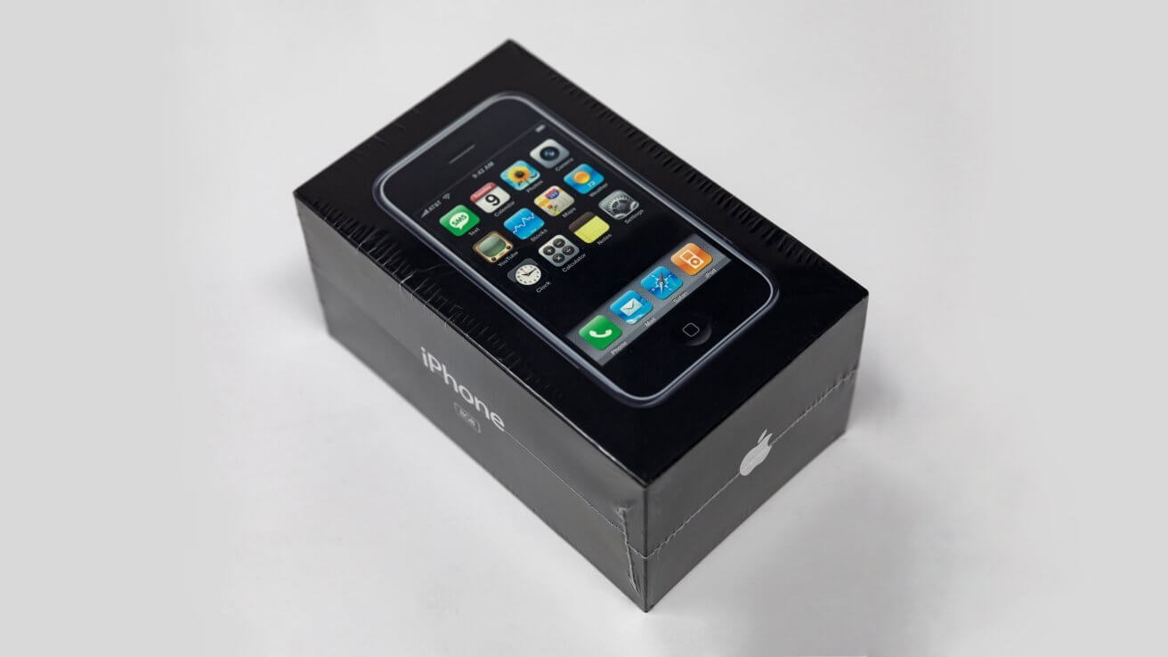 Оригинальный iPhone в заводской упаковке продали на аукционе за 39 340 долларов