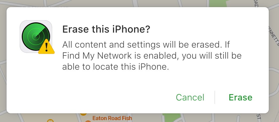 Вы можете решить эту проблему, удаленно удалив iPhone с помощью Find My в iCloud. 