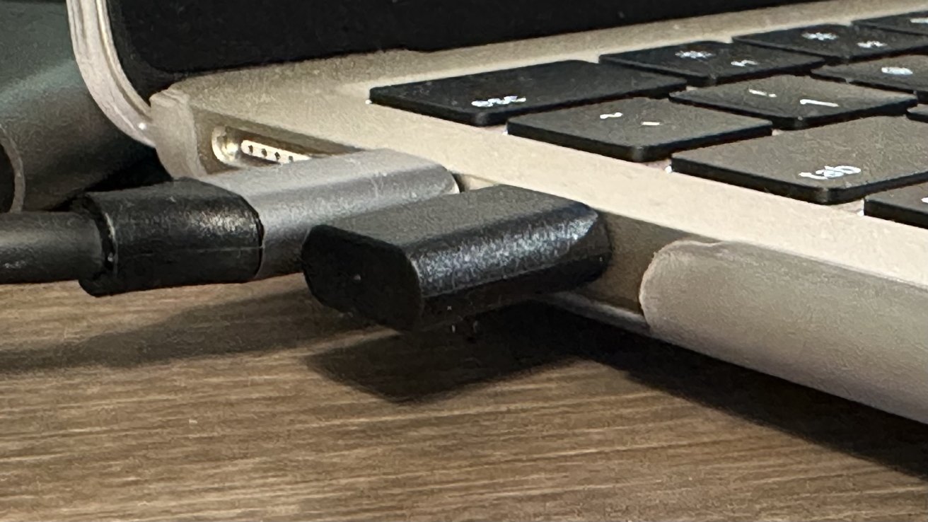 Приемник USB-C подключен