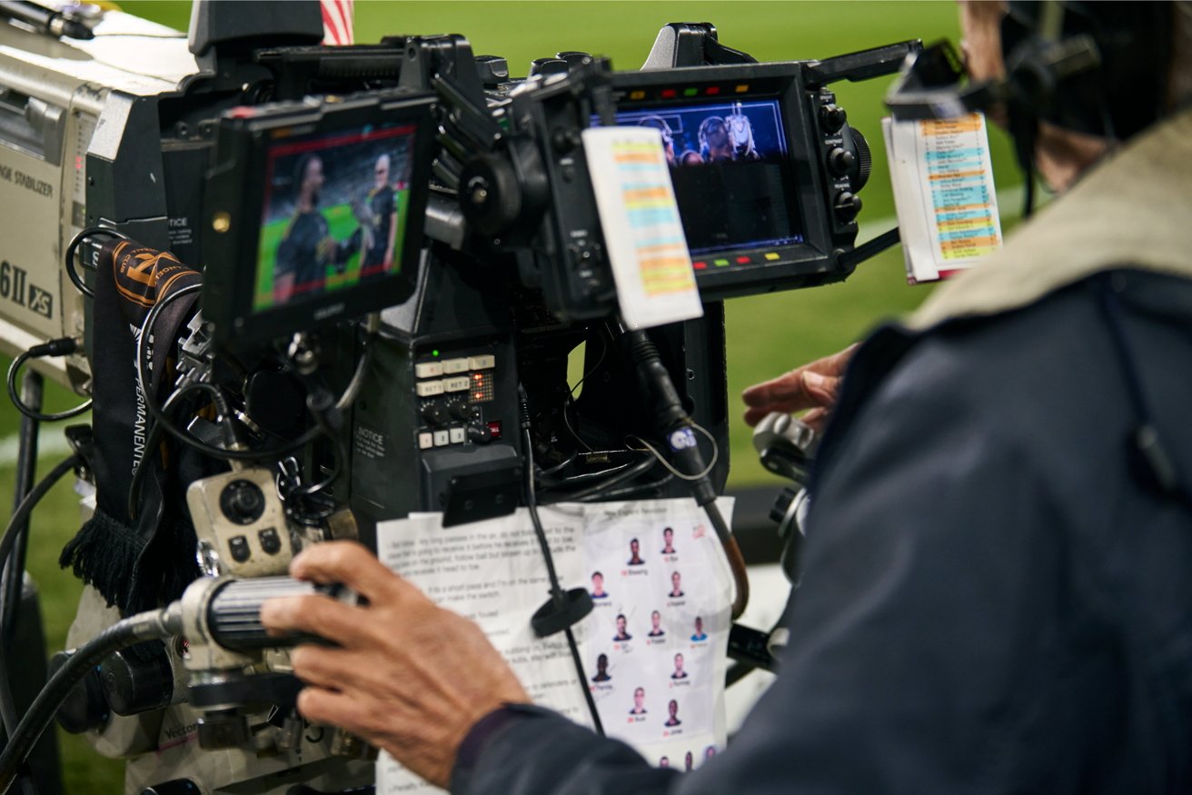 Камеры на поле для трансляций MLS Season Pass