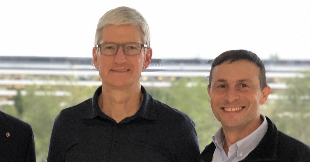 Старший менеджер по продажам Apple скоро покинет компанию