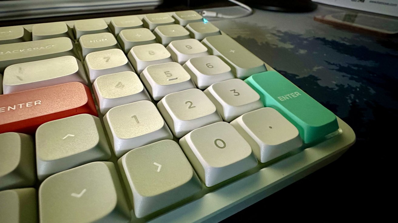 Беспроводная механическая клавиатура NuPhy Air96 с цифровым блоком