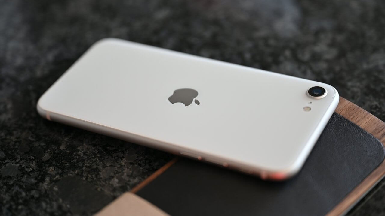 Apple откладывает 5G iPhone SE 5 до 2025 года, говорится в отчете