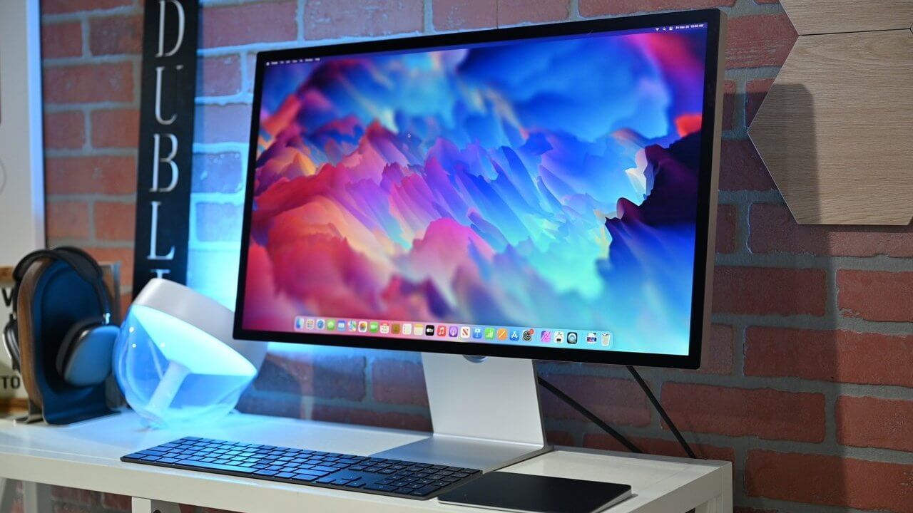 По словам Куо, Apple не отказалась от 27-дюймового мини-светодиодного дисплея.