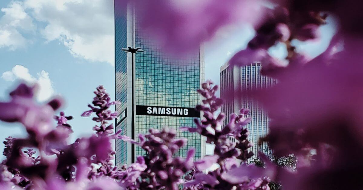 Apple Gangnam открылся в марте;  Samsung Gangnam, чтобы следовать