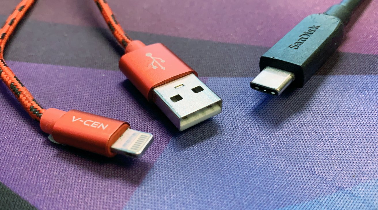 Слева: Lightning, USB Type-A или USB-A, USB Type-C или USB-C.