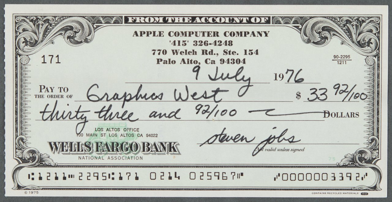 Ранний чек от Apple, подписанный Стивом Джобсом