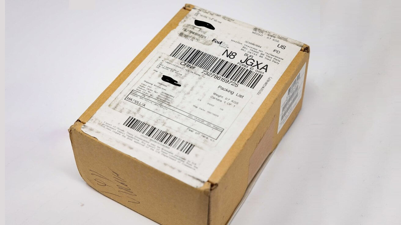 Оригинальный iPhone, запечатанный в упаковочной коробке, отправится на аукцион