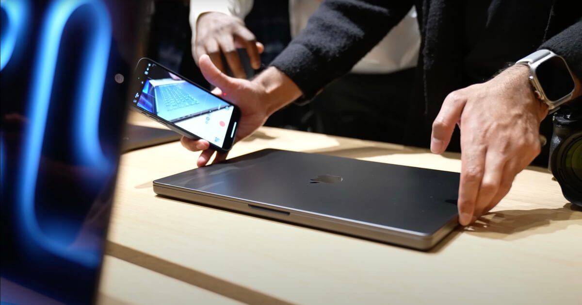 Действительно ли «анодированная печать» Apple на MacBook Pro цвета «черный космос» уменьшает количество отпечатков пальцев?