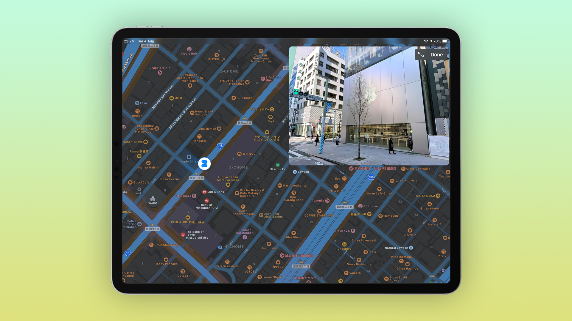 Apple Maps Take a Look Around