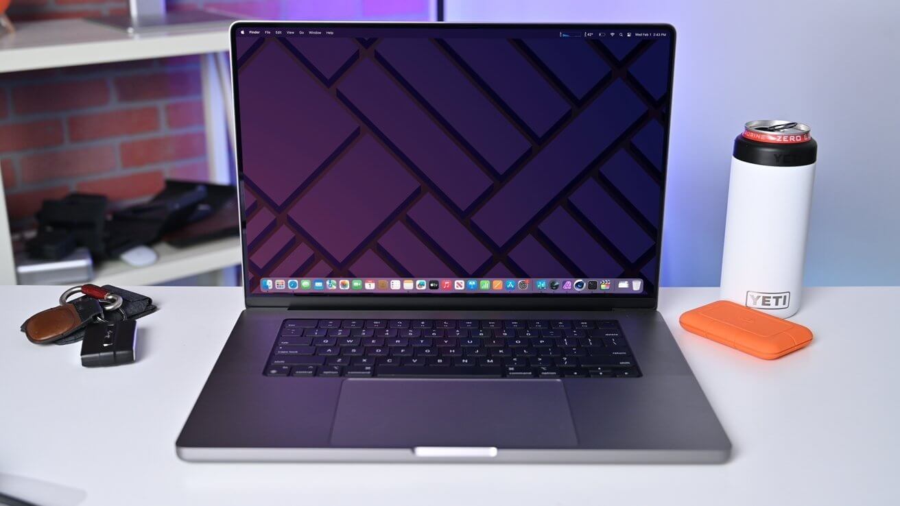 Новые MacBook Pro M3 поставляются с установленной macOS Ventura