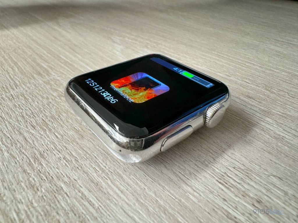 Это один из первых когда-либо найденных предсерийных прототипов Apple Watch.