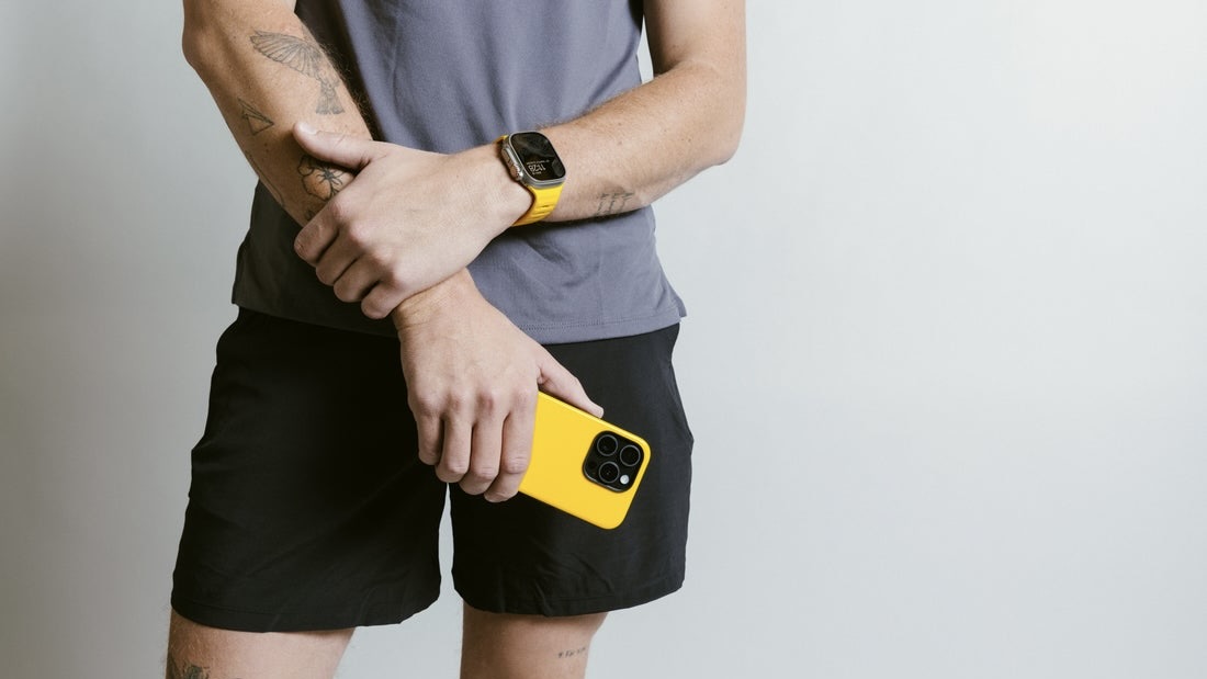 Чехол для iPhone с ремешком для часов Nomad, ограниченная серия Racing Yellow