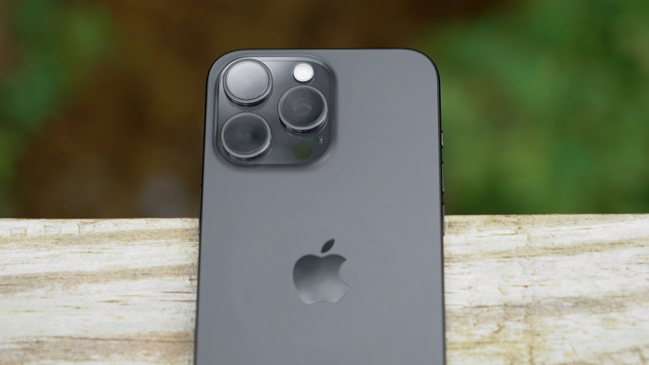Покрытие камеры iPhone 16 Pro уменьшит блики благодаря новому фильтру
