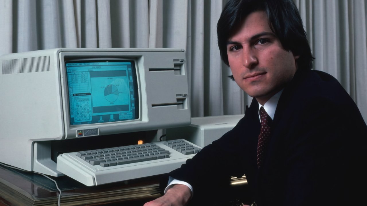 Стив Джобс с Apple Lisa