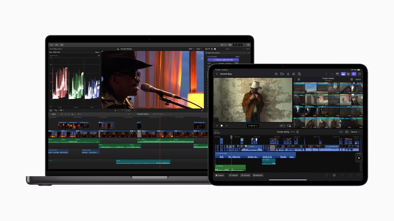 Ноутбук и планшет, на котором отображается программное обеспечение для редактирования видео с временными шкалами, звуковыми сигналами и клипами выступающего человека.